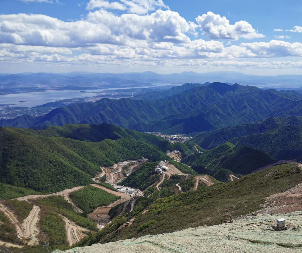 2022年冬奧會國家高山滑雪中心雪道生態(tài)修復(fù)